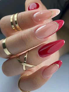 Almond Nails Designs, Xmas Nails, Valentine's Day Nails, Gold Nails