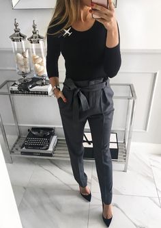 Moda Chic, Professional Attire, Winter Outfits For Work, Modieuze Outfits, Casual Work Outfits, Elegantes Outfit, Work Wardrobe, Work Outfits Women, Business Attire