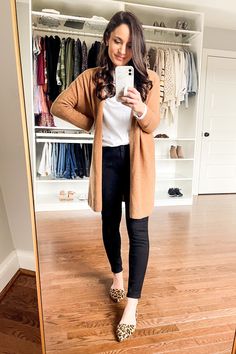 Camel Cardigan Outfit, Cardigan Outfit Work, Leopard Flats Outfits, Winter Cardigan Outfit, Flats Outfit, Causal Outfits