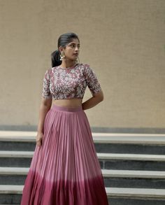 Crop Tops Designs For Lehenga, Lehenga From Scratch Ideas, Lehanga Simple Crop Tops, Ethnic Crop Top Designs, Crop Top Lehanga Models Latest, Skirt And Crop Top Indian Weddings, Plain Crop Tops For Lehenga, Crop Top Lehenga For Birthday, Lehenga Ideas Simple