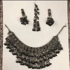 New Never Used Jewelry Set 4 Pc Set Comes With Choker Necklace, Jhumka Earrings And Bhindi Tikka Black Stones Bhindi Has Hook And Can Be Attached Into Hair Necklace Has Tie Handmade Eid Saree Sari Anarkali Diwali Bridal Shaadi Party Wear Fancy Wedding Henna Night Mehndi Mayon Mayun Jaggo Night Pakistani Indian Punjabi Kurta Shalwar Kameez Bollywood Desi Anarkali Earring Tikka Jewelry Bindi Bhindi Bali Boho Bohemian Emo Goth Desi Anarkali, Jaggo Night, Punjabi Kurta, Tikka Jewelry, Hair Necklace, Henna Night, Wedding Henna, Fancy Wedding, Bohemian Necklace