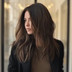 Brunette Haircut Medium Long, Waterfall Layers Haircut Long Hair, Textured Layers Long Hair, Mid Long Hair, Medium Dark Brown Hair, Middle Part Haircut, Volume Haircut, Long Length Haircuts, Cascading Layers