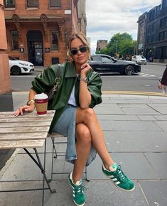 Adidas Jacket Outfit, Outfit Minimalista, Green Leather Jacket, Adidas Outfit Shoes