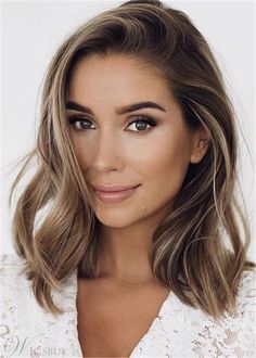 Human Hairstyle, Balayage Brown, Hacks Beauty, Dark Blonde Hair, Wavy Wig, Hair Balayage, Makeup Hacks, Short Hair Balayage