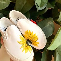 Can Be Ordered Through Here Or At A Discount Through My Personal Site. (Link In Bio) Booked For March, Current Turnback Time ~ 4 Weeks Ship New In Original Box! Painted With High Quality Paints And I Use A Finisher Coat. Feel Free To Ask Questions :) #Customvans #Vans #Plants #Boho #Sunflower Belle Painted Shoes, Half Sunflower, Boho Sunflower, Sunflower Vans, My Sunflower, Vans Yellow, Van Color, Embroidery Shoes, Shoes Drawing