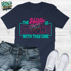 Vinyl Tshirt Designs, Tshirt Design Women, Shirt Quotes, Silhouette Design Studio, Tshirt Printing Design, Slogan Tshirt, Cute Shirt Designs, Diy Clothes Life Hacks, Graphic Tshirt Design