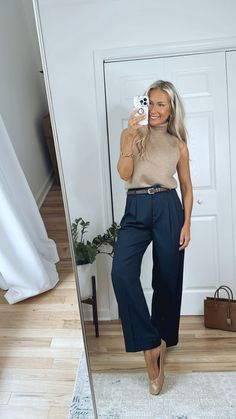 Women’s Business Work Outfits, Navy Pant Work Outfit Women, Womens Tradeshow Attire, Chic Professional Outfits, Easy Business Professional Outfits, High End Professional Outfit, Work Outfits Fashion Industry, Business Casual Outfits Slacks, Dark Jean Work Outfit