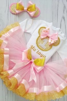 Cake smash outfit always delightful idea for first birthday, photoshoots, parties, and other happy events. Your baby will shine and feel at the height in this pink and gold tutu! An adorable personalized outfit with a favorite character is always a good idea! Whenever it is a thematic party, birthday or even pleasure trip with family- be sure you sweetheart will always look awesome!  🎀General information - The set includes a tutu skirt, t-shirt, and Mouse ears on hoop. Also, you can buy each item separately. - I make outfits both for the smallest, toddlers and older girls. If you don't find a needed size in the dropdown menu, please write me, I'm sure I can make it! - I use high-quality cotton bodysuits (3m-24m) and t-shirts (2t+) with short or long sleeves