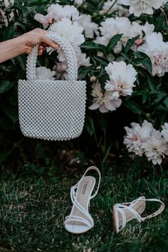 Pearl Bags, Spring Wedding Guest Dress, Best Wedding Guest Dresses, Purse Scarf, Elegant Sandals, Beaded Handbag, Dusty Purple, Dresses To Wear