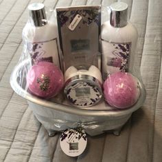 New In Clear Plastic With Tags. Lowery Gift Bath Set. Lavender Scent. Body Butter, Bath Salts, Bubble Bath, Cosmetic Bag, Shower Gel, Loofah And More! Bath Fizz, Essential Oils Bath, Bath Gift Set, Bubble Bars, Organic Bath Products, Bath Gift, Bath Set, Luxury Soap, Handmade Beauty Products