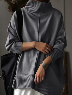 Solid Turtleneck Pullover Sweater, Casual Long Sleeve Drop Shoulder Sw – Kkboxly™ Minimalist Winter, Drop Shoulder Sweater, Elegant Sweater, Turtleneck Pullover, Winter Pullover, Comfortable Sweater, Drop Shoulder Sweaters, Belleza Natural, Shoulder Sweater