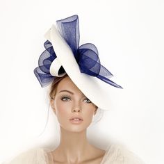 Navy blue fascinator, cream and blue races hat, Royal Ascot hats, wedding hat, luncheon hat, kentucky derby hat, occasion hat, hats Navy blue and off white fascinator with loops and bows. A very flatering hat perfect for Bridal, Royal Ascot, Melbourne Cup, Kentucky Derby, weddings, high tea party, luncheon... or any special occasion. * Follow this link for more beautiful choices from 'Sophie Young Hats' https://www.etsy.com/shop/sophieyounghats White Derby Hat, Derby Hats Diy Ideas, Derby Dresses, Kate Middleton Stil, Kentucky Derby Outfit, Style Kate Middleton, Navy Blue Fascinator, Race Day Hats, Mosquito Plants