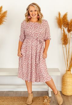 Floral Dress in Mauve – Dot Dot Dream Mauve Dress Outfit, Modest Church Outfits, Sunday Dresses, Luxe Dress, Beautiful Floral Dresses, Bohemian Blouses, Mauve Dress, Boho Kimono, Trending Dresses