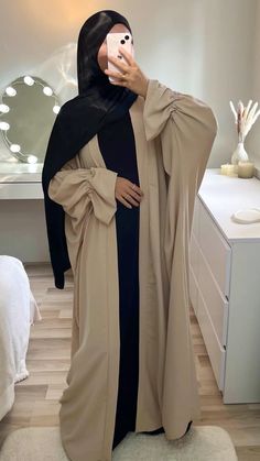 Trendy Hijab Outfits, Inspi Outfit, Outfits Muslim, Outfit School, Blouse Casual Fashion, Soiree Dress, Hijabi Fashion Casual