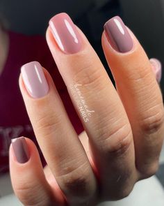 Top 45 Autumn Nails to Inspire You Shellac Nails Autumn, Simple Autumn Nails Short Square, Biab Nails Inspiration Autumn, Autumn Nails Acrylic Short Square, Autumn Shellac Nails, Simple Shellac Nails, Autumn Biab Nails, Nails For Autumn, Ongles Design