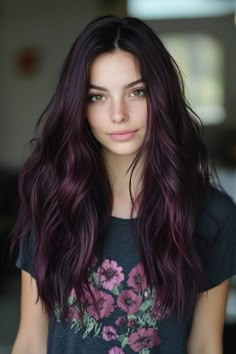 50+ Awesome Black Cherry Hair Color Ideas for 2024 – CreativeBooster Hair Dye For Dark Brown Hair, Plum Black Hair, Red Hairstyles, Cherry Red Hair, Jet Black Hair