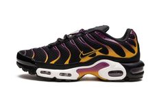 Air Max Plus DX2663 001 Nike Air Max Plus Black, Gold Trainers, Air Nike, Nike Tn, Yeezy Sneakers, Lifestyle Shoes, Teal Yellow, Mens Club, Nike Air Max Plus