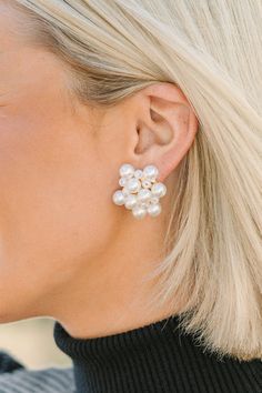 These pearl earrings are just so chic and classy! We love a good stud earring too! These are going to style so easily with so many different outfits year-round! Spring Break Cruise, Cruise Outfits, Mint Julep Boutique, Cute Spring Outfits, Pearl Cluster, Mint Julep, Different Outfits, Stud Earring, Love A