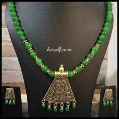 Beaded necklace Green Beads Necklace, Antique Gold Pendant, Green Beaded Necklace, Dance Jewelry, Glass Beads Jewelry