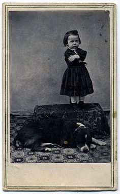 Victorian Photography, Vintage People, Photography Portraits, Dogs And Kids