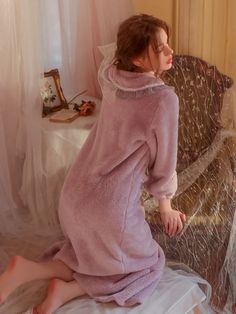 Lavender Home Lounge Robe

Main fabric: 100% polyester fiber
Mesh: 100% nylon (excluding decoration)

Style 1

  

Style 2

     

 




Robe Size/cm


Length


Shoulder


Bust


Sleeve 


Cuff 


Fit weight




One Size


126


39


101


56


20


40-70kg





 	The above size is manually measured by “tiling-stretching”, there may be an error of 1-3cm!
 	The size is for reference only, please choose according to your own size.
 	It is recommended to wash by hand in cold water, not soaking Home Lounge, Lounge Robes, Laundry Products, Cute Fashion, Light In The Dark, Lavender, Lounge, Cuff, Mesh