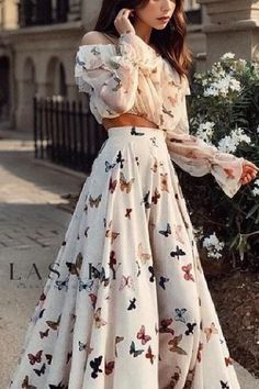 Lasaky - Chic Floral Patterned Two-Piece Maxi Dress Set with Bohemian Inspirations Long Beach Skirt, Bohemian Print Dress, Pretty Maxi Dress, Bohemian Inspiration, Prom Dresses For Teens, Butterfly Embroidery, Bohemian Print, Maxi Dress Prom, Beach Skirt