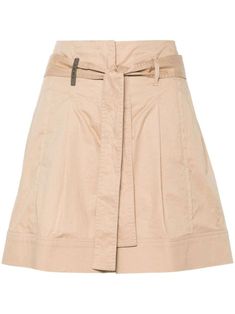 Belted Peserico shorts crafted from stretch-cotton, designed with dart detailing and functional side slit pockets. The concealed front button, hook, and zip fastening offers a sleek finish, perfect for casual summer outings or tailored events.  

- Model is 1.77 m wearing size 40  
- Composition: Outer: 97% Cotton, 3% Spandex/Elastane; Lining: 65% Polyester, 35% Cotton  
- Made in Italy Brown Shorts, Dart, Welt Pockets, The List, Welt Pocket, Cotton Spandex, Stretch Cotton, Summer Casual, Short Outfits