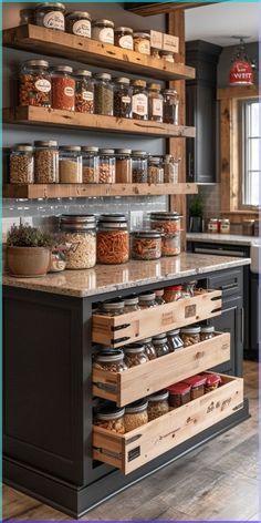 Chefs Kitchen Design, Kitchen Counter Organization Ideas, Kitchen Counter Organization, Counter Organization, Hacks Kitchen, Kitchen Backsplash Ideas, Painting Kitchen, Remodel Kitchen