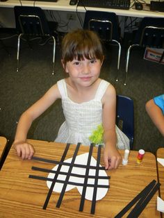 Mrs. T's First Grade Class: Mondrian Style Hearts Mondrian Art Projects, Grade 1 Art, First Grade Art, Mondrian Art, Classroom Art Projects, Elementary Art Projects, Kindergarten Art