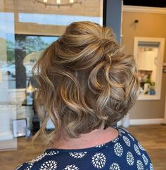 Mother of the Bride Curled Bob Half Updo Short Wedding Hair For Mother Of Bride, Short Hairstyles For Mother Of The Groom, Short Bob Mother Of The Bride Hairstyles, Short Hair Mother Of Bride Hairstyles, Mother Of Bride Bob Hairstyles, Mom Of The Bride Hairstyles Short Hair, Short Hairstyles Mother Of The Bride, Wedding Hair Styles For Mother Of The Bride, Mother Of The Bride Medium Hairstyles