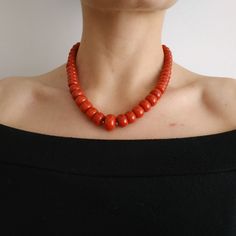 < Minimalist Coral Necklace > This product made according to the model of authentic traditional Ukrainian jewelry. The coral is modern, the design is vintage. Like 99% of the coral on the market these days, this coral has been dyed. I use bamboo coral which is not endangered or threatened in any way, unlike natural pink or red coral (the production of which is forbidden almost everywhere in the world). Bamboo coral doesn't mean it's not organic. Every bead of it has a distinctive and beaut Coral Necklaces, Metallic Furniture, Coral Jewelry Vintage, Ukrainian Jewelry, Beaded Boho Jewelry, Red Coral Jewellery, Vintage Style Necklace, Red Coral Necklace, Coral Beads Necklace