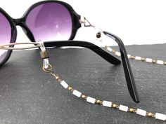 Glasses Chains, Mask Chain, Sunglass Chain, Eye Glass, Eyeglass Chain, Eyeglass Holder, Glasses Chain, Eye Wear Glasses, Heart Beads