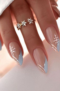 Snowflake Nail Design, Winter Nails Acrylic, Snowflake Nails, Blue Nail, Festival Nails, Cute Acrylic Nails, Holiday Nails