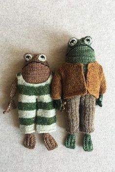 Frog and Toad pattern by Kristina Ingrid McGowan Toad And Frog Crochet, Diy Frog Stuffed Animal, Frog And Toad Bedroom, How To Knit Stuffed Animals, Knit Frog And Toad, Frog And Toad Stuffed Animals, Frog And Toad Decor, Crochet Frog With Clothes, Frog And Toad Crochet Pattern