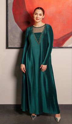 Eid Fits, Suits Ideas, Kurtis Design, Stylish Kurtis, Sewing Measurements, Makeup 101