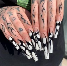 Tattoo Nails, Tattoo Number, Tattoo Goo, Needle Tattoo, Horror Nails, Tattoo Needle, Wow Nails, Gothic Nails