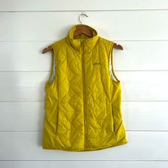 Prana Alpine Air Vest - Size Xs! Nwt Fitted Yellow Outerwear For Outdoors, Yellow Sleeveless Outerwear For Fall, Yellow Sleeveless Fall Outerwear, Sleeveless Yellow Outerwear For Fall, Outdoor Wear Women, Fleece Vest Women, Colorful Vest, Outdoor Vest, Outerwear Vest