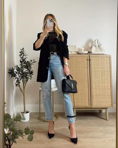 Look Office, Style Casual Chic, Friday Outfit, Mode Casual, Smart Casual Outfit, Casual Chic Outfit, Fashion Mistakes, Blazer Outfits, Professional Outfits