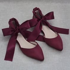 Category:Wedding Shoes; Upper Materials:Satin; Embellishment:Bowknot; Heel Type:Flat Heel; Gender:Women's; Toe Shape:Pointed Toe; Type:Bridal Shoes; Style:Elegant; Heel Height(inch):<1; Outsole Materials:TPR; Closure Type:Loafer; Listing Date:10/09/2021; Production mode:Self-produce; Foot Length:; Foot Width:; Size chart date source:Provided by Supplier.; US Size:null; UK Size:14.5; EU Size:50 Wedding Shoes With Bow, Bridesmaid Shoes Flat, White Ballet Shoes, Wedding Shoes Bow, Fall Wedding Shoes, Ribbon Flats, Satin Ballet Flats, Lace Up Ballet Flats, Trending Flats