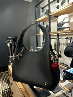 Luxury Bags Collection, Diy Vetement, Cute Handbags, Handbag Heaven