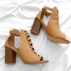 Brand: So Me Bought Off Fashion Nova, Out Of Stock Original Price $45 Fashion Nova Shoes, So Me, Fashion Nova, Bootie Boots, Ankle Boots, Women's Fashion, Women Shoes, Boots, Heels