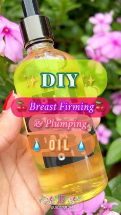 Body Oil Recipe, Body Oil Diy, Carrier Oils For Skin, Diy Body Butter, Essential Oils For Skin, Diy Oils, Healthy Skin Tips, Firming Cream, Healthy Routine