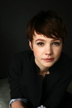 carey mulligan pixie cut #careymulligan Carey Mulligan Hair, Pixie Hair Color, Carey Mulligan, Hair Styles 2014, Marmaris, Short Haircut, Pixie Hairstyles