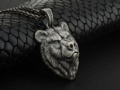 Bear Head Men Necklace In Oxidized Silver, Personalized Handmade Animal 3D Bear Jewelry for Women, 925 Charming Wild Bear Gift For Boyfriend Looking for a gift? You've found the perfect item for this! All our products are made in 925 sterling silver, the highest quality precious metal. In our workshop, everything is carefully handled in happy hands. A classic and beautiful necklace that will suit any style of clothing, everyday or event. Our products will be with you in every special moment! For any questions regarding this piece or our collection please reach out. We love talking to our customers. ITEM DETAILS GENDER : Male / Female MATERIAL : 925K Sterling Silver COLOR: Oxidized / Polished / Gold Plated ◆ WEIGHT 9.50 Grams ( JUST PENDANT ) ◆ ◆ DIAMETER : 1.18 x 0.96 Inches & 3.00 x 2.45 Wild Bear, Bear Jewelry, Glowing Necklace, Mens Necklace Pendant, Bear Head, Bear Pendant, Wooden Necklace, Blue Pendant, Wood Necklace