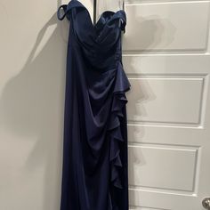 Jovani Navy Dress Size 8 Nwt + Gel Cups Elegant Blue Maxi Dress With Sweetheart Neckline, Elegant Navy Evening Dress For Party, Royal Blue Formal Dress With Sweetheart Neckline, Elegant Navy Evening Dress, Navy Floor-length Evening Dress, Blue Slip Dress, Billabong Dress, Green Velvet Dress, Bandage Midi Dress