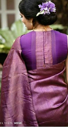 Blouse Back High Neck Designs, Shifon Saree Blouse Designs, Hineck Blouse Designs Latest, High Neck Blouses For Sarees, High Neck Blouse Designs Back, Back Blouse Designs Latest Silk, Big Border Blouse Designs, Back High Neck Blouse Designs, Latest Fancy Blouse Designs Patterns