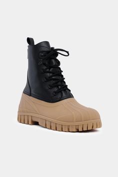 Patrol Boot Leather Black/Fudge | STUTTERHEIM US Sole Water, Warm Socks, Duck Boots, Lug Sole, Black Leather Boots, Spring And Autumn, Dark Denim, Fudge, Italian Leather