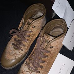 Gucci Sneaker 38.5 Size I Purchased In Ny There Special Meet Trump That Day New Very Like New Sale From 1-10 This A 9 On Scale An A Size 38.5 Come With Box Receipt Authentic And Extra Gucci Shoe Strings Sneakers Limited Sparkle Brown Worn Out Store Only No Low Blows Thanks Gucci Sneaker, Gucci Shoe, Gucci Sneakers, That Day, Gucci Shoes, Signature Style, New Day, Athletic Shoes, Shoes Sneakers