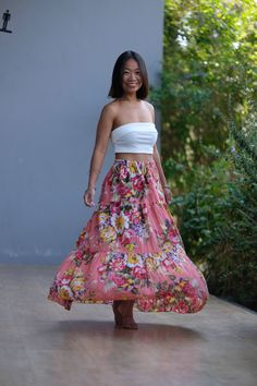 This beautiful Skirts with  made from lightweight cotton fabric. which perfectly fit to your festival, beach, summer vacation or just new addition to your wardrobe that will inspire you for your new street look! This Skirts is comfortable and relaxation for any occasion.   🪡🧵 MATERIAL : Cotton breathable muslin This skirts will fit sizes Small to Large ( Not - XL ) * Waist : 26'' Stretching to 52'' inches  ( 66.04 cm - 132.08 cm ) * Hips : up to 58" (147.32.cm ) * Length : 37" from waist to he Long Boho Skirt, Festival Maxi Skirt, Gauze Skirt, Modest Skirt, Gauze Skirts, Full Length Skirt, Long Skirt Outfits, Boho Skirt, Modest Skirts