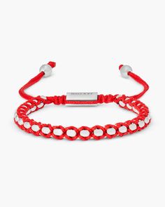 Accessorize adventurously with the men’s silver Woven Round Box Bracelet. This premium-quality 316L stainless steel bracelet for men has round box links with a red nylon woven overlay for an athletic look. This adjustable fit makes this bracelet comfortable and easy to gift! Solid Gold Chains, Round Box, Woven Bracelets, Bracelet For Men, Silver Shop, The Men, Men's Rings, Pendant Bracelet, Steel Bracelet